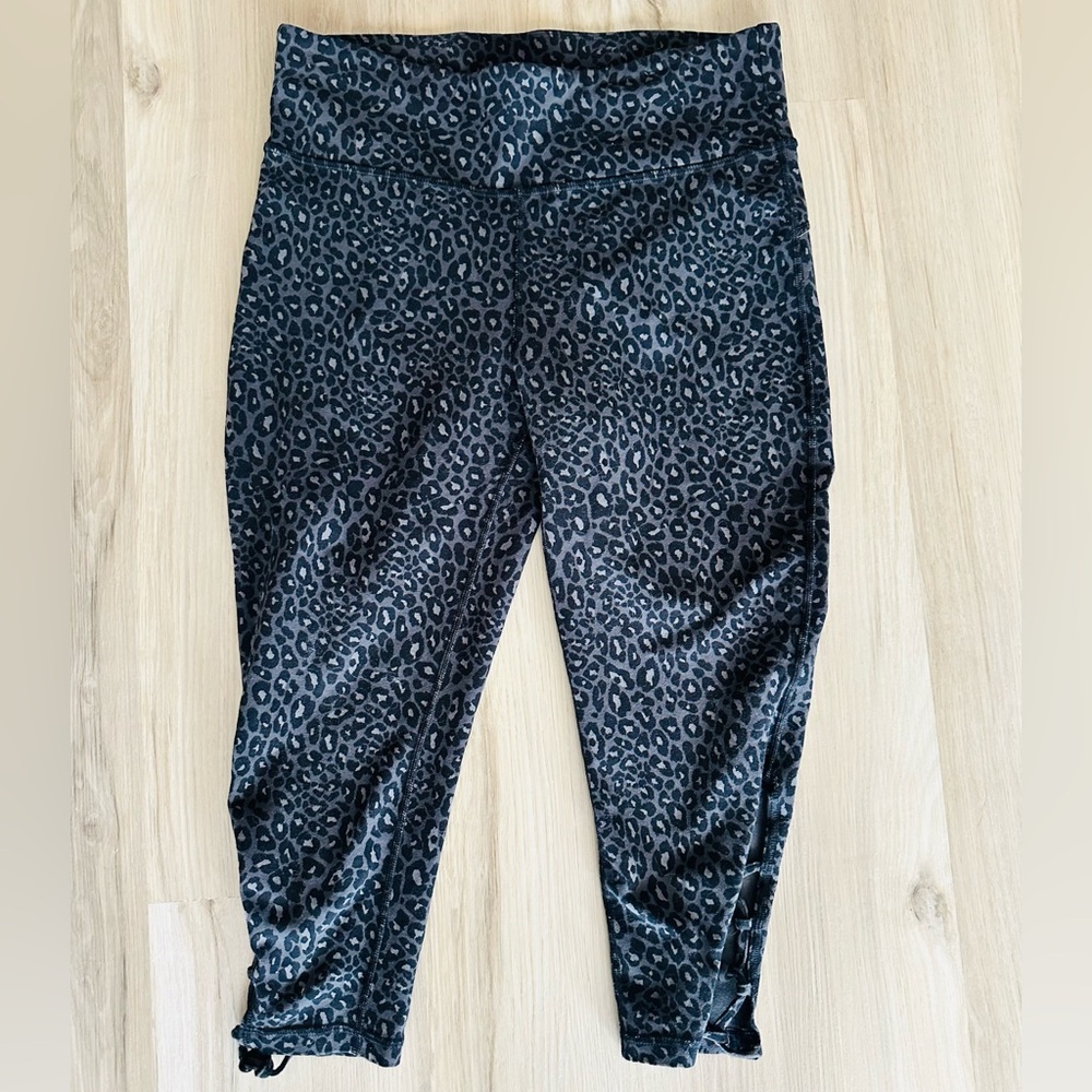Xersion Black Leopard Print Women’s Leggings L